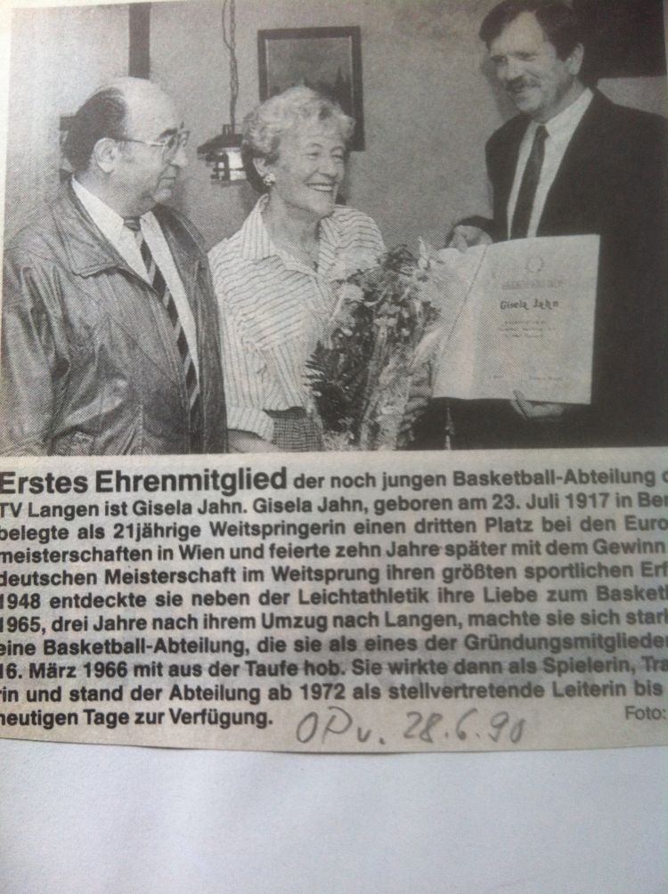 25.Saison1990-91-Gisela-Jahn-Ehrenmitglied-750