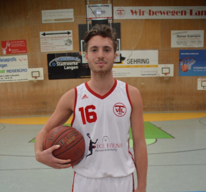 16_Chris_Lovric